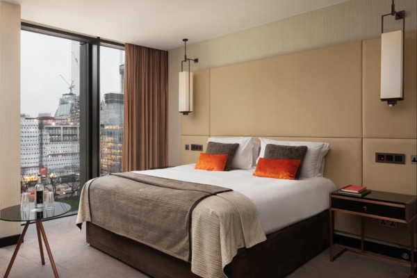 Montcalm Royal Hotel London bedroom